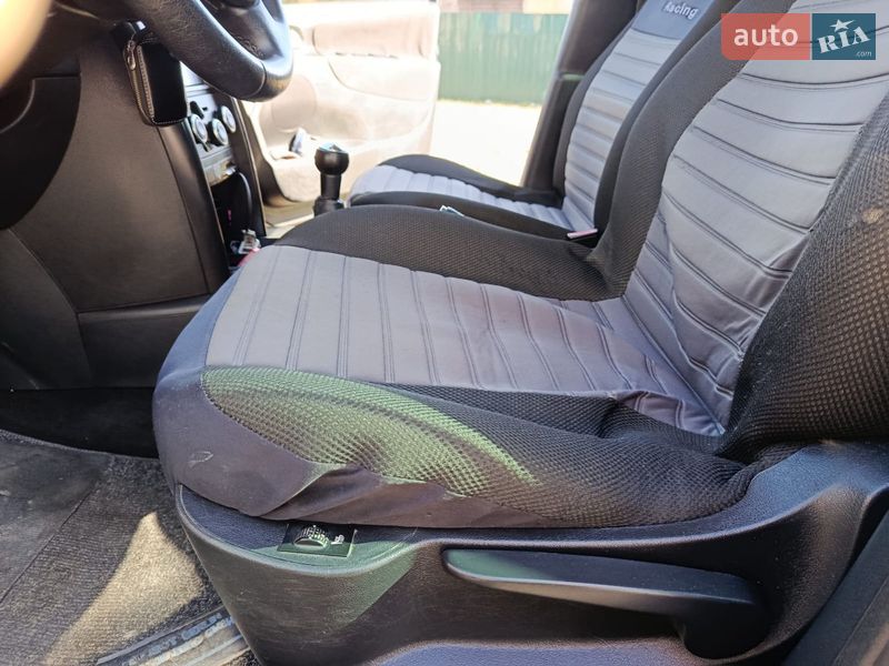 Универсал Peugeot 207 2009 в Стрые