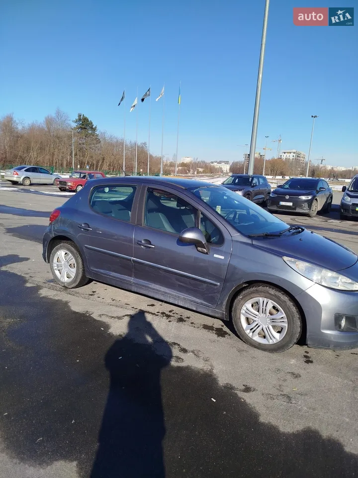 2010 Peugeot 207 - мініатюра 19