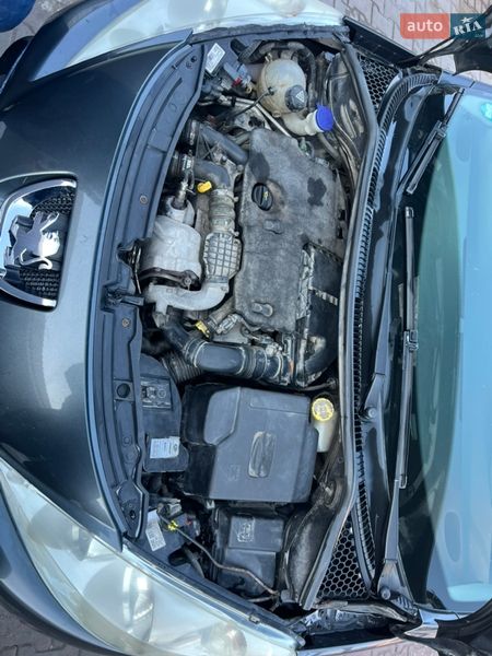 Универсал Peugeot 207 2010 в Тернополе