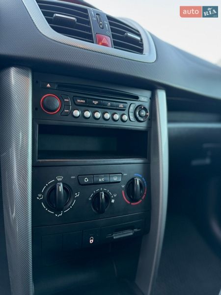 Хетчбек Peugeot 207 2006 в Рівному