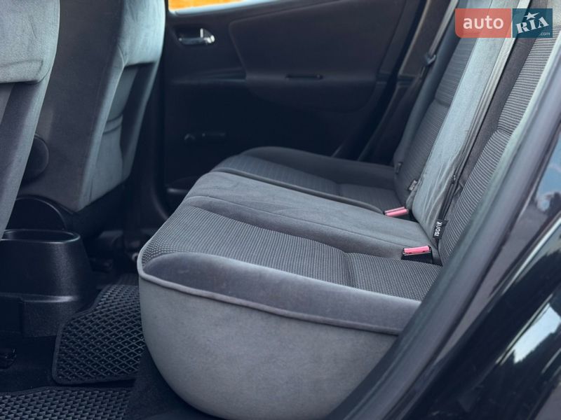 Хетчбек Peugeot 207 2006 в Рівному