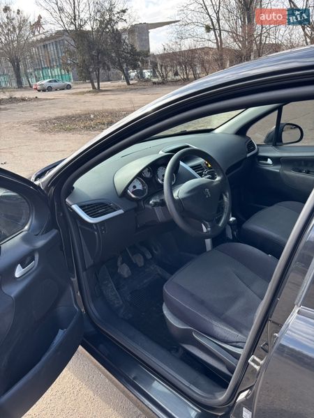 Хэтчбек Peugeot 207 2012 в Киеве фото 11 Хэтчбек Peugeot 207 2012 в Киеве