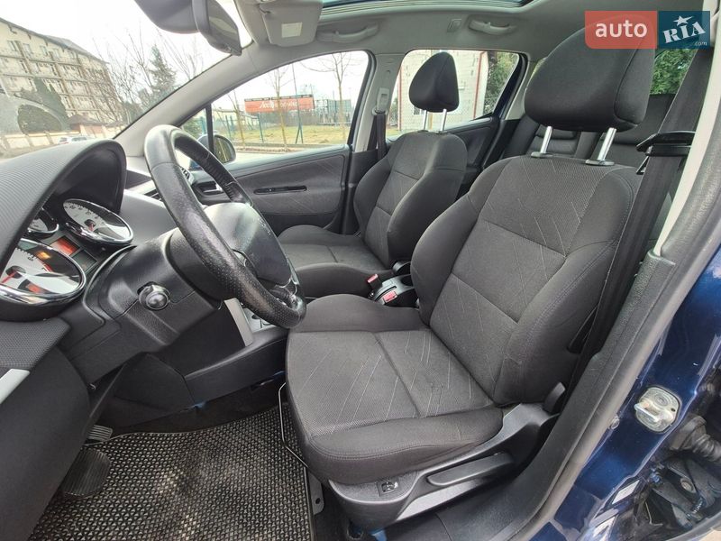 Універсал Peugeot 207 2009 в Дублянах