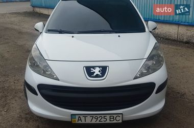 Хэтчбек Peugeot 207 2008 в Ивано-Франковске