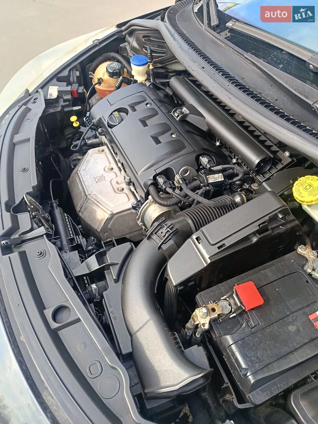 2010 Peugeot 207 - мініатюра 22