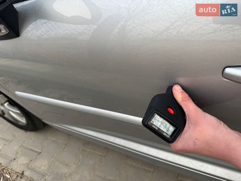 Хэтчбек Peugeot 207 2007 в Львове