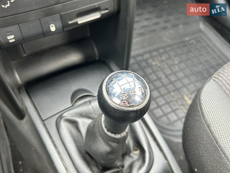 Хетчбек Peugeot 207 2010 в Сумах