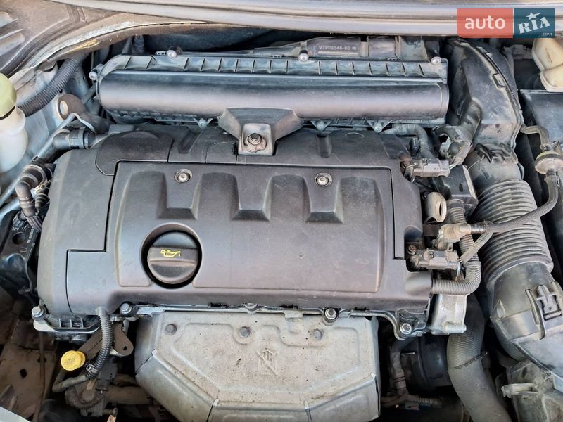 Хэтчбек Peugeot 207 2012 в Киеве фото 15 Хэтчбек Peugeot 207 2012 в Киеве