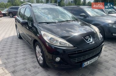 Универсал Peugeot 207 2010 в Киеве