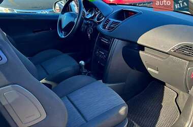 Хэтчбек Peugeot 207 2010 в Полтаве