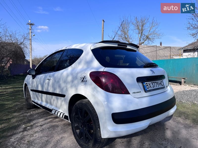 Хэтчбек Peugeot 207 2008 в Хмельницком фото 4 Хэтчбек Peugeot 207 2008 в Хмельницком