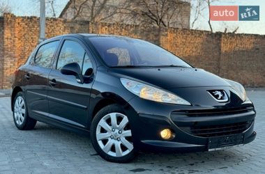 Хетчбек Peugeot 207 2006 в Дубні
