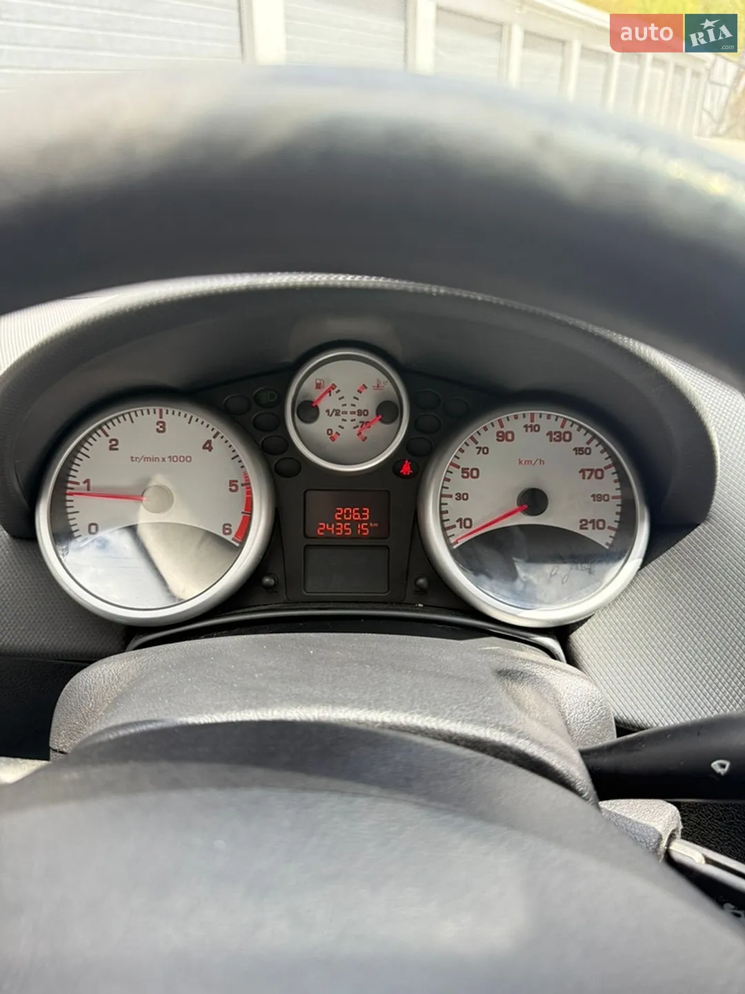 2010 Peugeot 207 - мініатюра 8