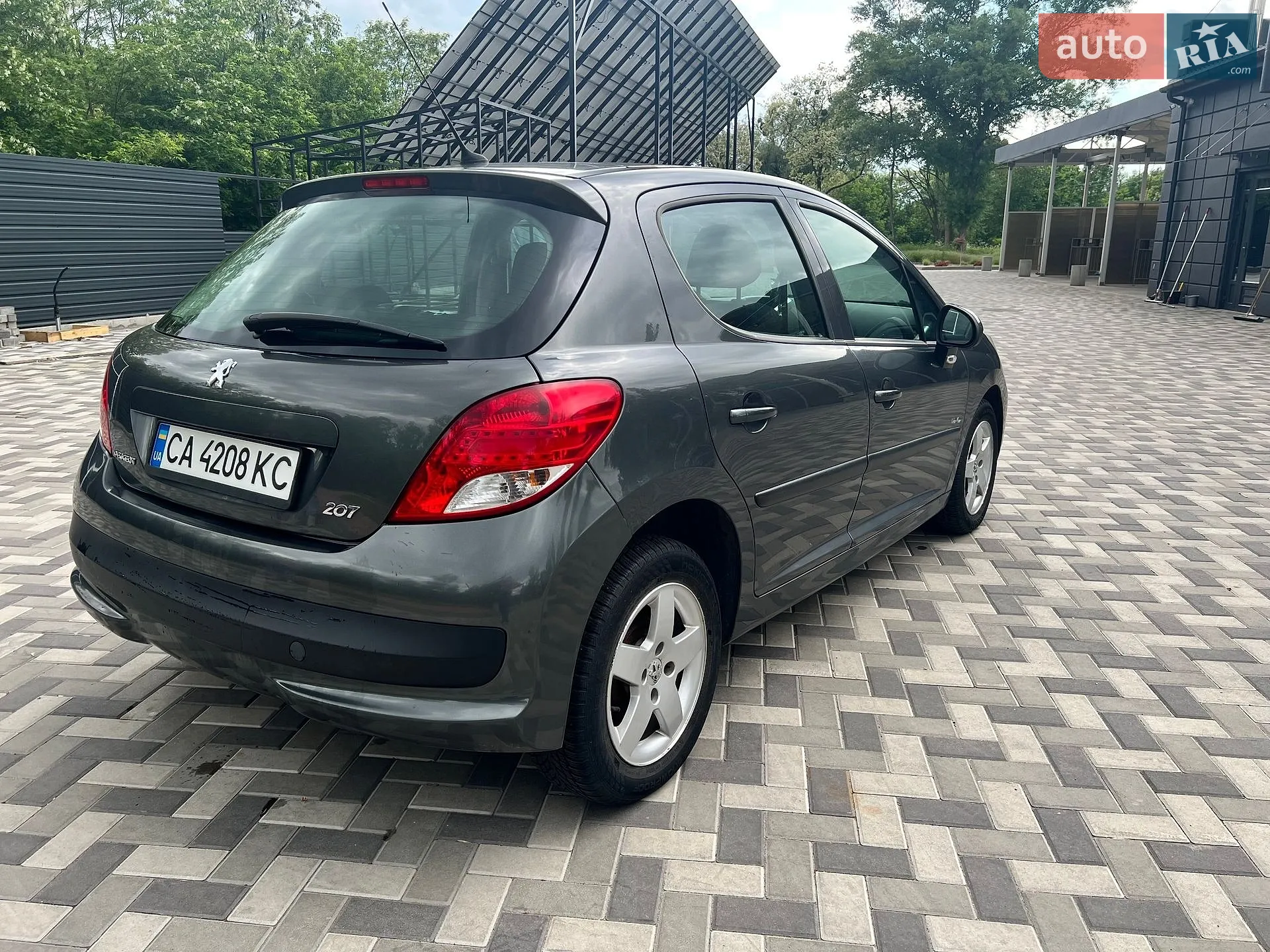 2010 Peugeot 207 - мініатюра 2