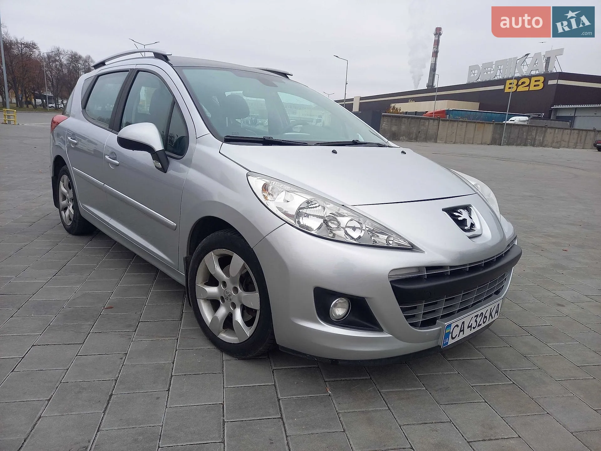 2011 Peugeot 207 - мініатюра 2