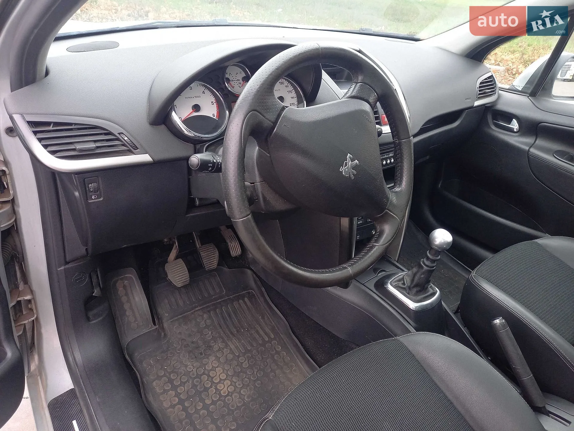 2011 Peugeot 207 - мініатюра 21