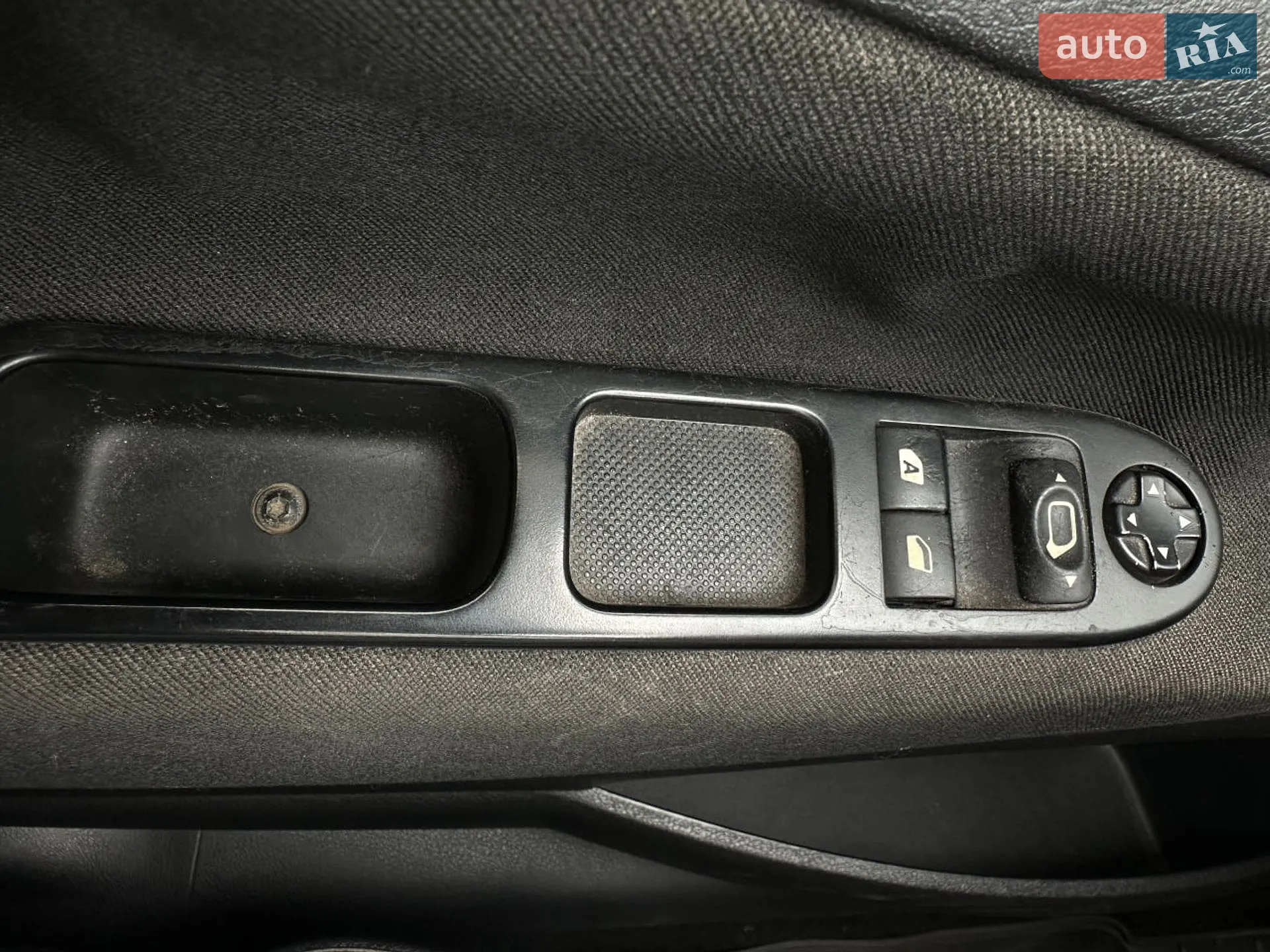 2010 Peugeot 207 - мініатюра 20