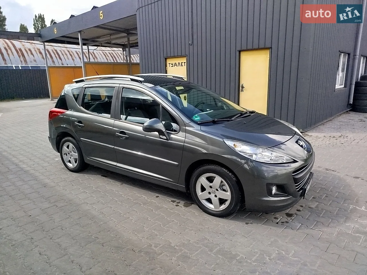 2010 Peugeot 207 - мініатюра 9