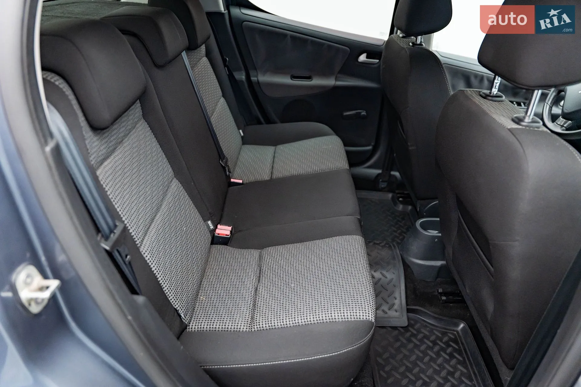 2010 Peugeot 207 - мініатюра 20