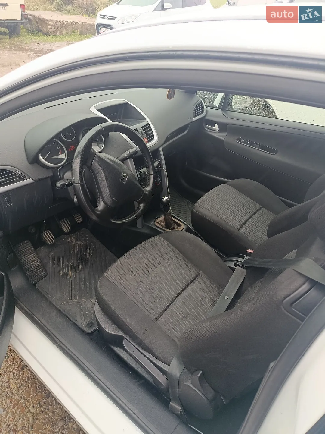 2010 Peugeot 207 - мініатюра 8