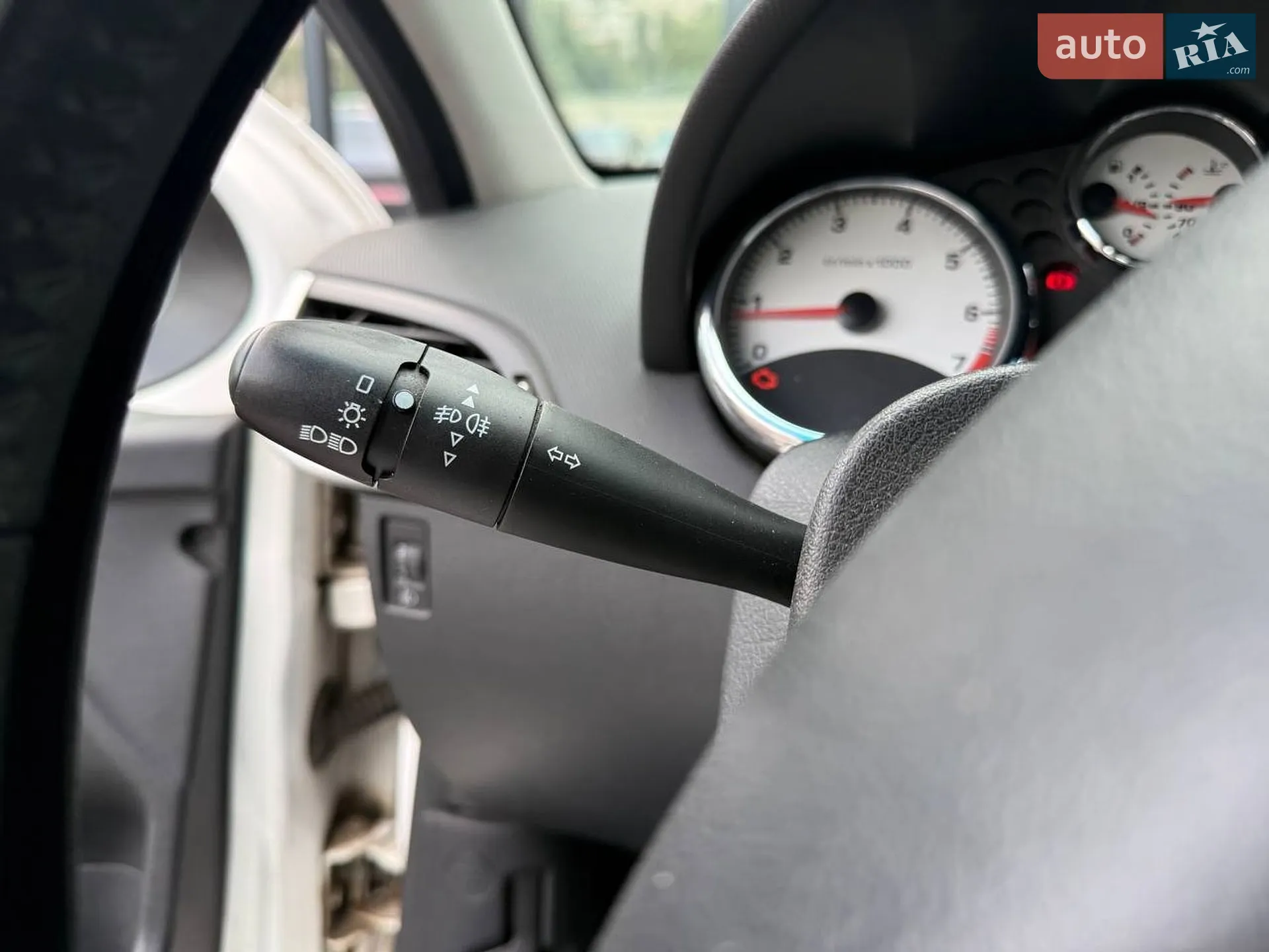 2012 Peugeot 207 - мініатюра 17