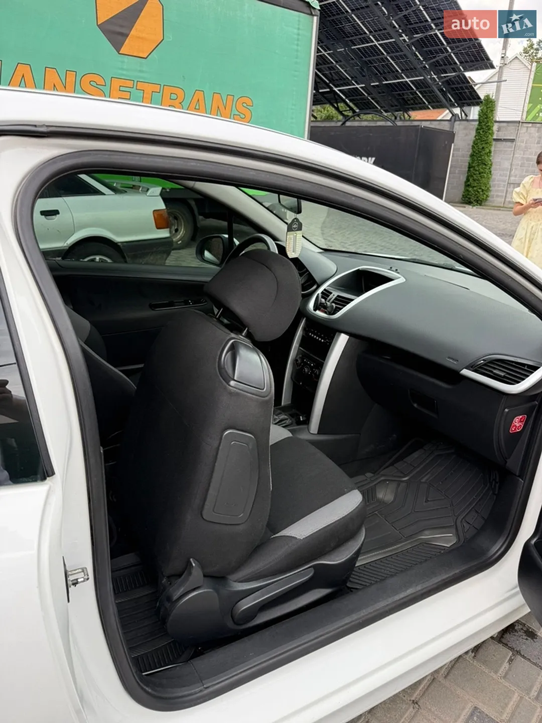2011 Peugeot 207 - мініатюра 10