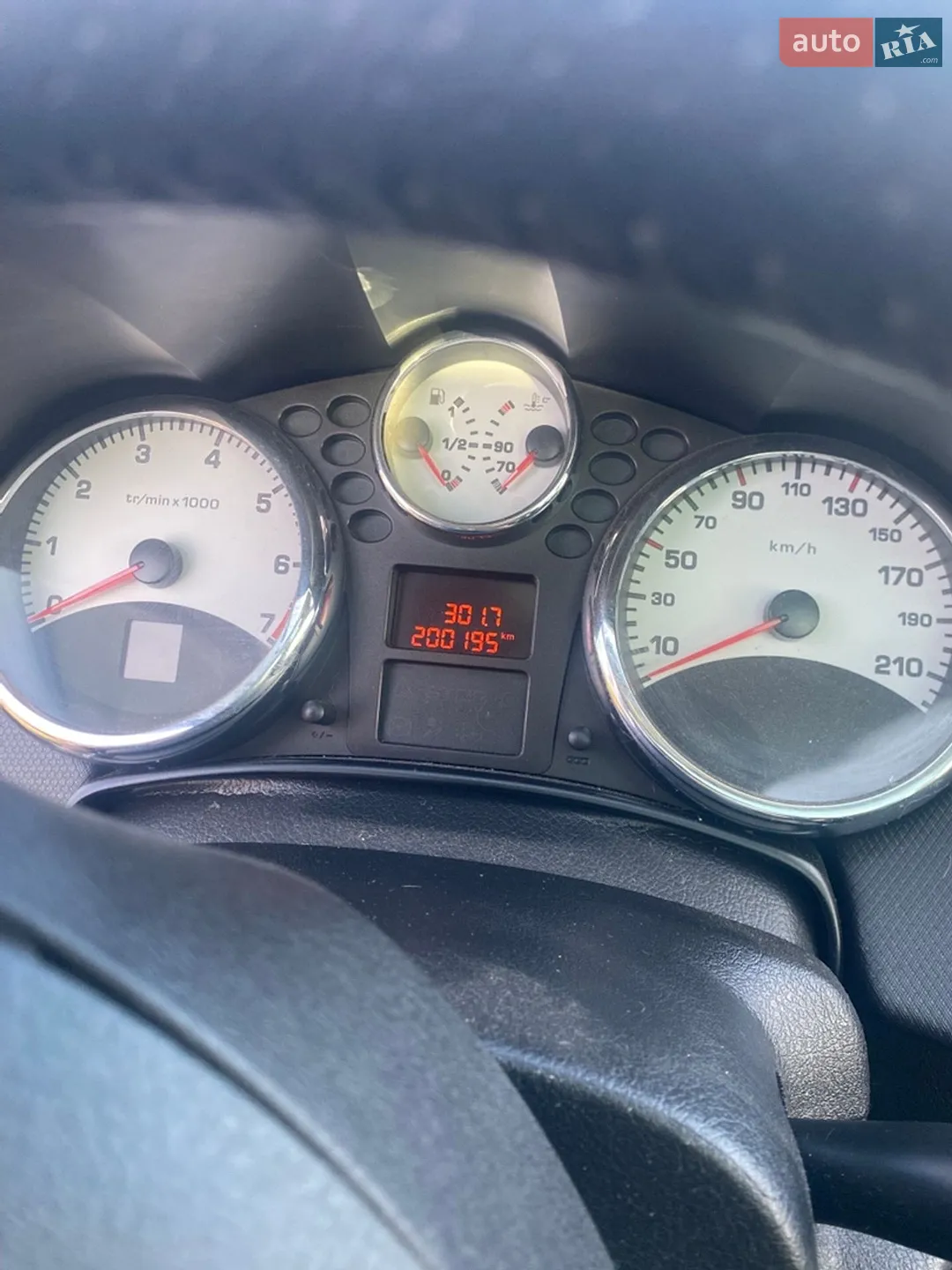 2010 Peugeot 207 - мініатюра 10