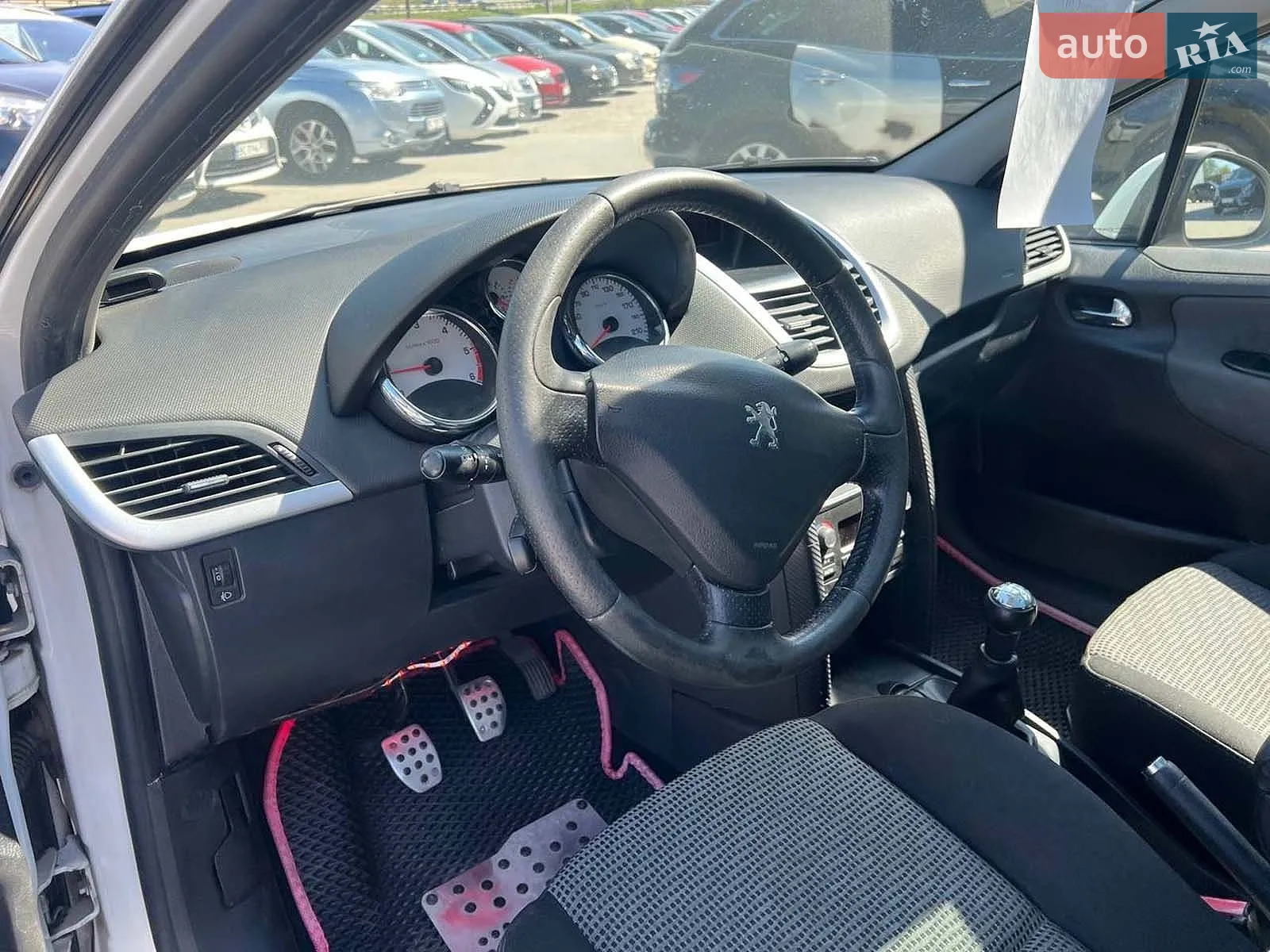 2010 Peugeot 207 - мініатюра 18