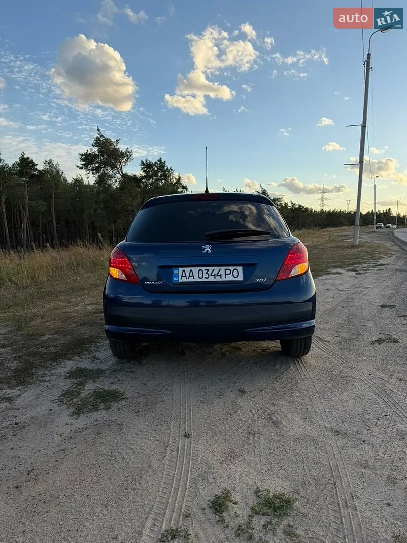 2010 Peugeot 207 - мініатюра 3