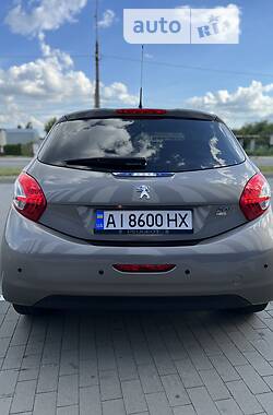 Хетчбек Peugeot 208 2012 в Білій Церкві