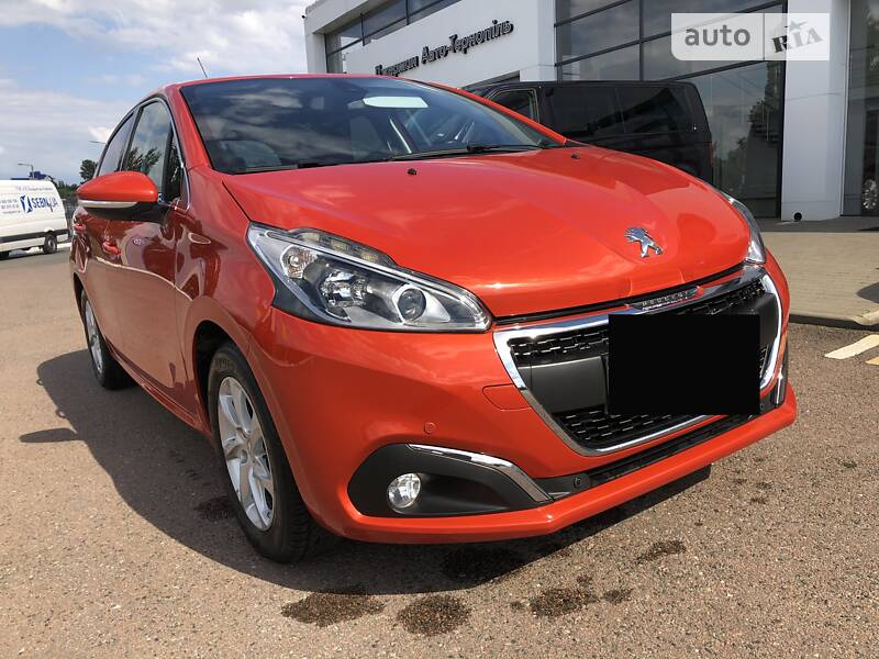 Хэтчбек Peugeot 208 2017 в Тернополе