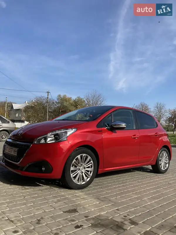 Peugeot 208