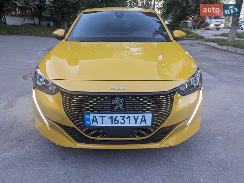 Хэтчбек Peugeot 208 2020 в Киеве