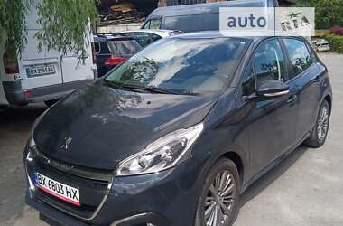 Хетчбек Peugeot 208 2016 в Хмельницькому