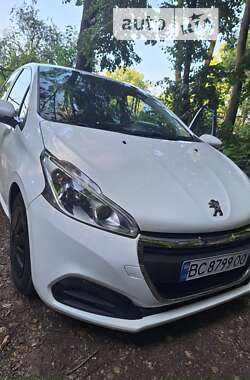 Хетчбек Peugeot 208 2017 в Львові