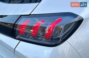 Хэтчбек Peugeot 208 2021 в 