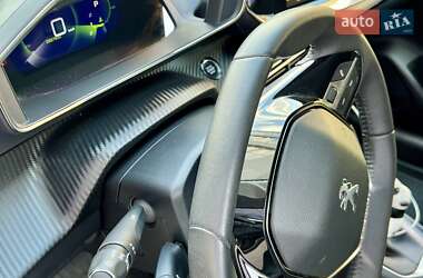 Хэтчбек Peugeot 208 2021 в 