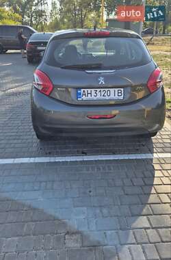 Хэтчбек Peugeot 208 2013 в Павлограде