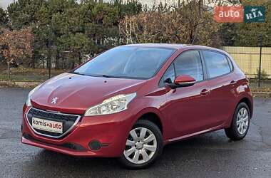 Хетчбек Peugeot 208 2014 в Хмельницькому