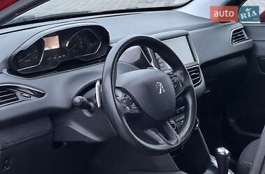 Хетчбек Peugeot 208 2013 в Львові