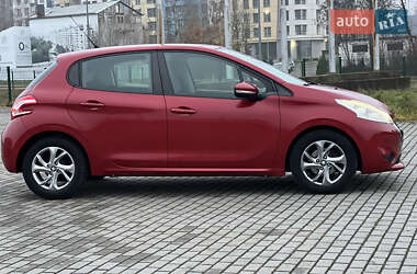 Хетчбек Peugeot 208 2013 в Львові