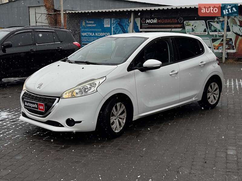 Хэтчбек Peugeot 208 2013 в Харькове