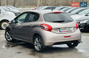 Хэтчбек Peugeot 208 2014 в Харькове