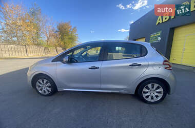 Хэтчбек Peugeot 208 2013 в Кривом Роге