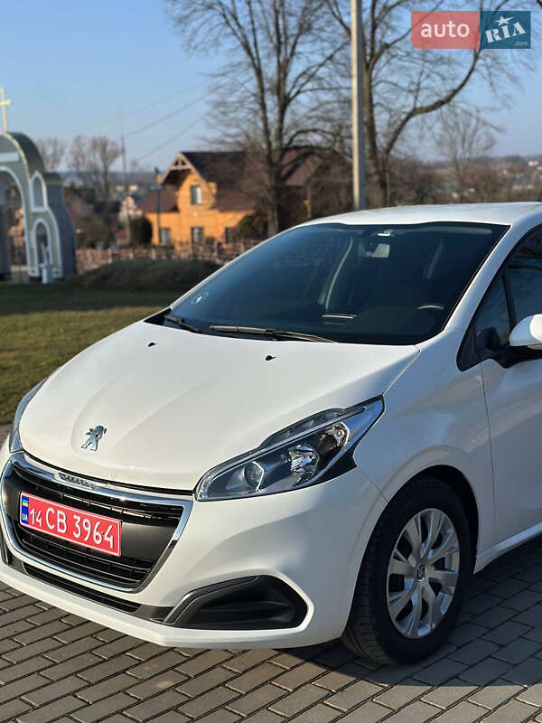 Хэтчбек Peugeot 208 2018 в Дрогобыче фото 4 Хэтчбек Peugeot 208 2018 в Дрогобыче