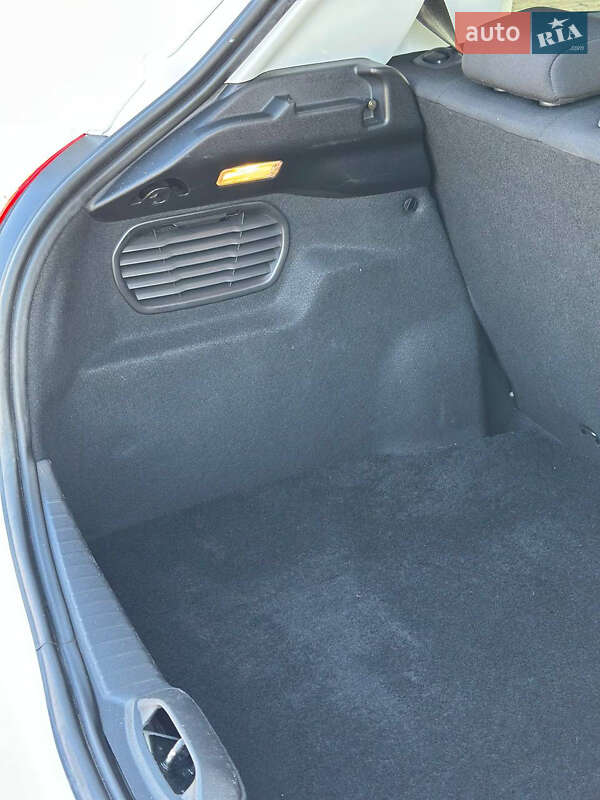 Хэтчбек Peugeot 208 2018 в Дрогобыче фото 44 Хэтчбек Peugeot 208 2018 в Дрогобыче