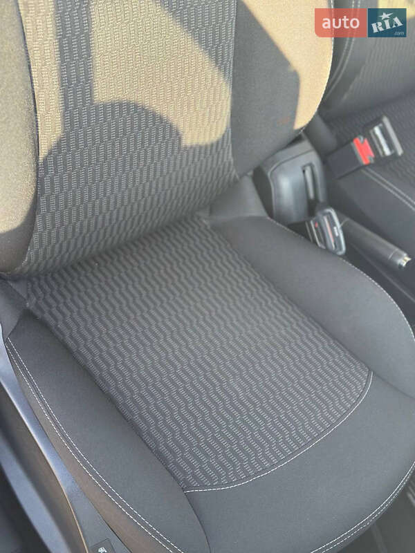 Хэтчбек Peugeot 208 2018 в Дрогобыче фото 57 Хэтчбек Peugeot 208 2018 в Дрогобыче