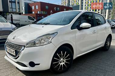 Хетчбек Peugeot 208 2014 в Львові