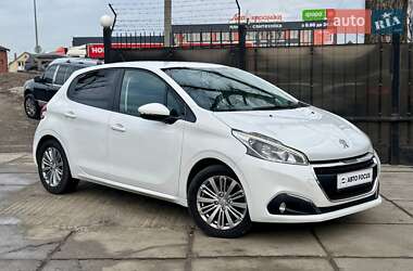 Хэтчбек Peugeot 208 2016 в Киеве