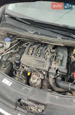 Хэтчбек Peugeot 208 2014 в Николаеве